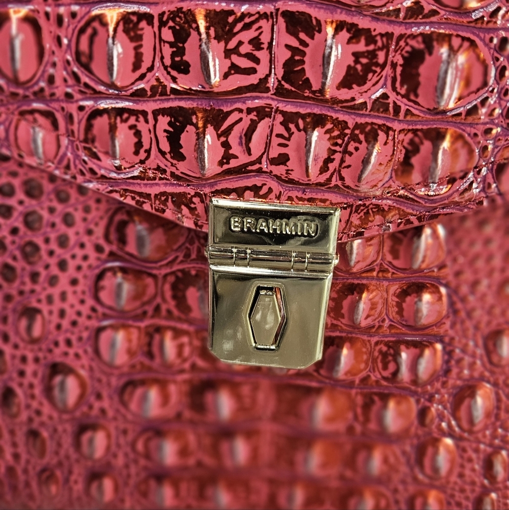 NEW Brahmin Liz backpack in the Red Dragon Melbourne Croc-Embossed Backpack - Picture 8 of 9
